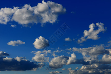 蓝色天空云云蓝晴天太阳天气气候场景生活空气季节天堂环境图片