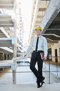 建筑工地建筑师建设者工程工作安全帽帽子套装工人建造经理男性图片