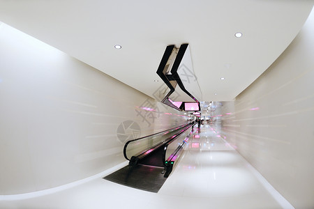 商场内地楼梯画廊人群地面建筑销售中心运动场景玻璃图片