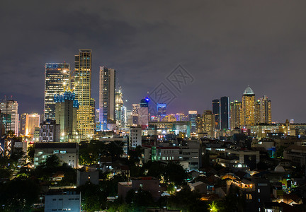 印度尼西亚首都雅加达的夜视全景 校对 Portnoy背景图片