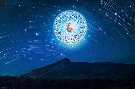 月亮星座星座圈内的十二生肖 占星术在天空中有许多星星和月亮占星术和星座概念神话蓝色魔法插图财富日历精神天文学星系宇宙背景
