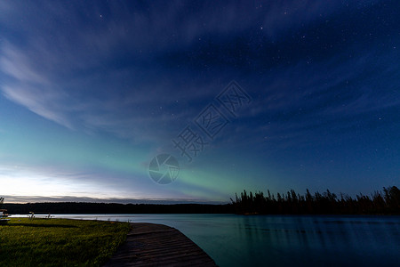 加拿大夜间摄影公司Waskesiu夜光中间层天气气氛背景