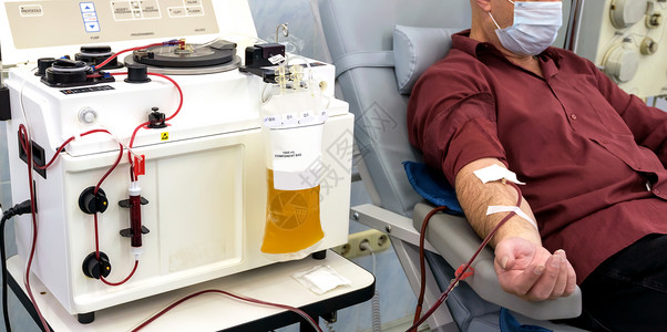 患有冠状病毒Covid19的自愿者捐血 他们感染了一种疾病外科乐器献血医院诊所帮助科学实验室医生手臂背景