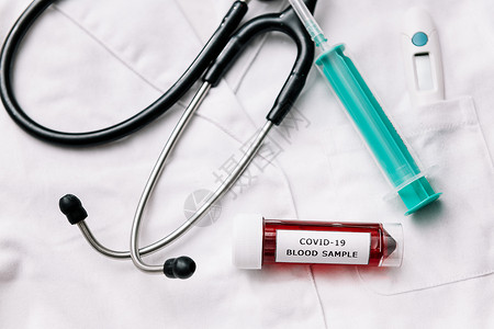 临床温度计医疗设备和血液感染药瓶和输血器背景