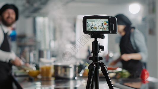 拍摄在线烹饪节目烹饪烹饪课的专业相机高清图片
