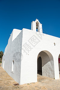 圣阿格尼丝岛西班牙伊比萨的圣安格斯德拉科罗纳古老白教堂天空旅游旅行阳光动机岩石橙子海洋成功生活背景
