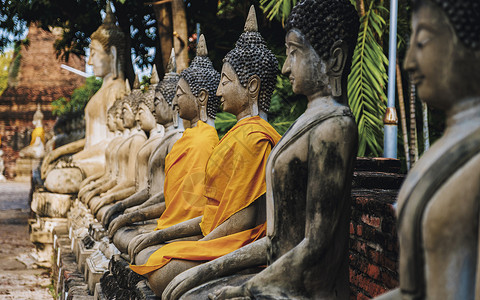 圣帕拉大城府 泰国女性建筑学佛教徒寺庙建筑王国夫妻历史性游客宝塔背景