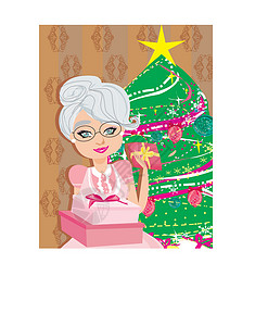 一位年长的老妇人 在与Chr一棵圣诞树的背景上设计图片