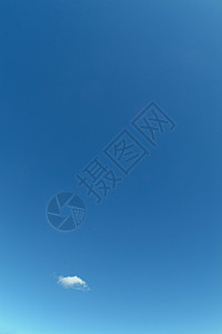 蓝色的天空 中午 精彩的 假期 想像力 宇宙 夏天 神话 自由的背景图片