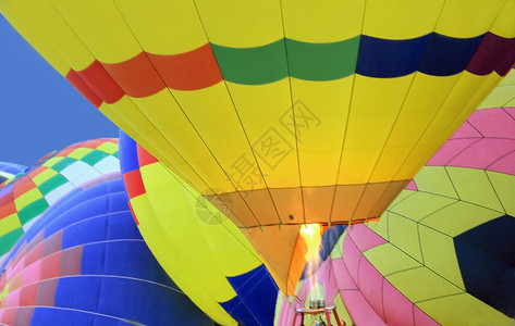 充气气球图片