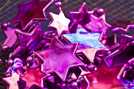 圣诞节装饰 华丽的 庆典 星星 装饰品 紫丁香 假期背景图片