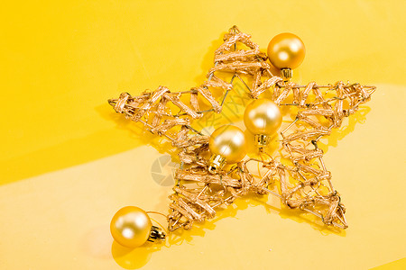 圣诞节装饰 黄色的 假期 新年背景图片