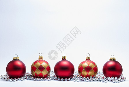 圣诞节装饰 红色的 银 假期 喜庆的 小玩意儿 珠子背景图片