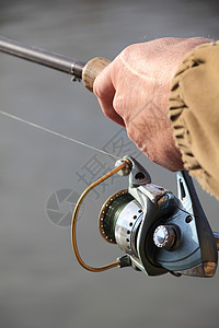 旋转的渔民 自然 鱼 放松 男性 卷轴 钓竿 旋转杆图片