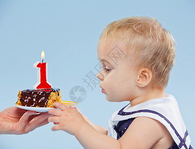 一岁生日 希望 婴儿 馅饼 童年 蜡烛 周年纪念日 水果 庆典背景图片