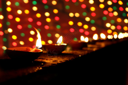 迪瓦利灯 火焰 油 文化 印度 节日 亚洲 喜庆的 传统的背景图片
