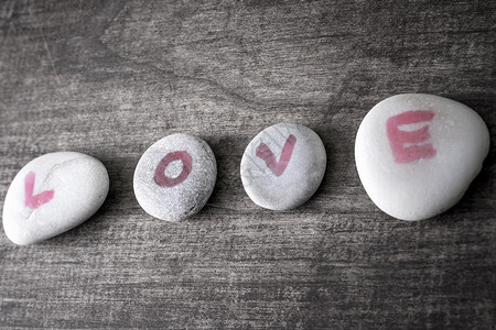 石头带爱素材爱在岩石上 美丽的 展示 情人 情感 礼物背景