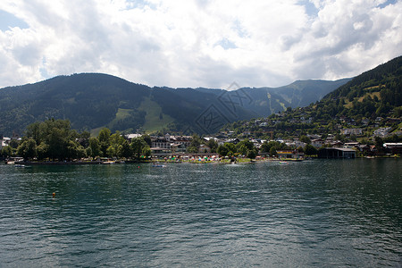 Zell Am 见 闲暇 绿色的 山 自然 蓝色的 牧场背景图片