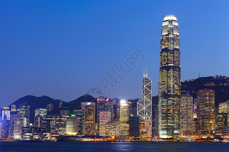 香港晚上的天线 海 天际线 场景 城市 亚洲 旅游高清图片