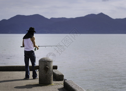 捕鱼渔民在海上钓鱼 海洋 淡水 渔夫 娱乐图片