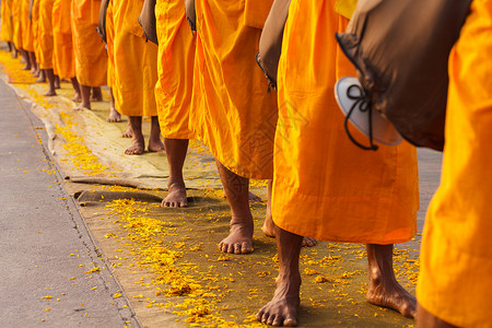 泰国的和尚 宗教 男人 冥想 信仰 佛教 红色的图片