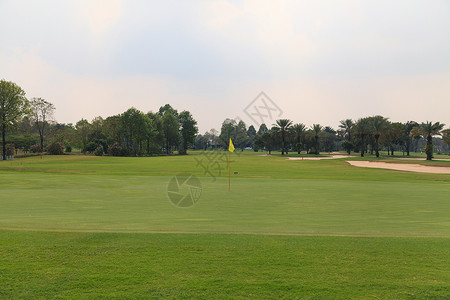 草洞高尔夫球场 国家 退休 草地 蓝色的 场地 假期 游戏背景