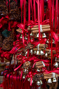 圣诞节装饰 肉桂 假期 摊位 丝带 市场 红色的 销售背景图片