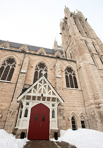 圣母教堂 大教堂 窗户 圭尔夫 石头 加拿大背景图片