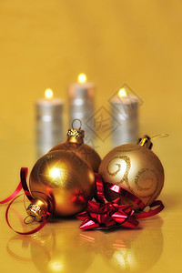 圣诞标语 摄影 圣诞装饰 鲜明的色彩 圣诞饰品背景图片