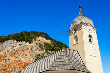 普雷迪尔教堂和矿山 - 弗留利意大利高清图片