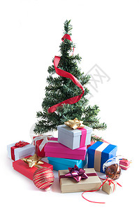 圣诞树和礼品 盒子 剪下 丝带 弓 季节 礼物背景图片