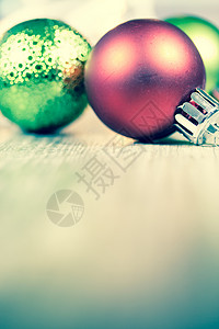 红色和绿红和绿色圣诞礼物背景 假期 场景 红色的背景图片