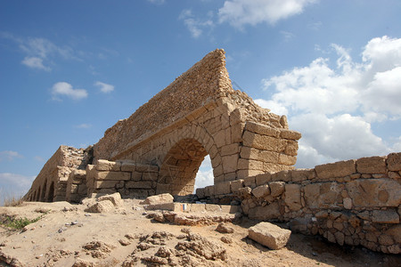 凯撒利亚在以色列凯撒的古罗马水渠 考古学 历史 东方 巴勒斯坦背景