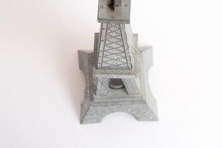 模型埃菲尔铁塔锌白色背景 历史 浪漫的 假期 旅行背景图片