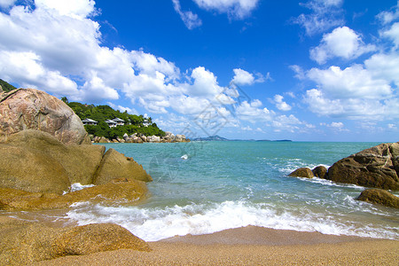 清晨在海滩上观望Samui岛 美丽的景色 金沙滩 椅子背景图片