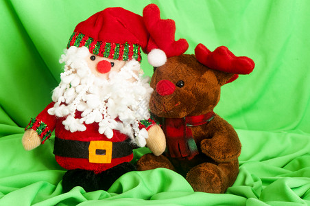 a 圣诞木偶 帽子 动物 狗 玩具娃娃 可爱的 宠物 圣诞老人背景图片