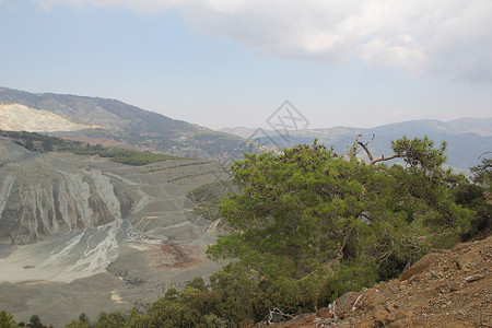 山区地貌 高灰山和植被稀薄; 天空 自然 危险背景图片