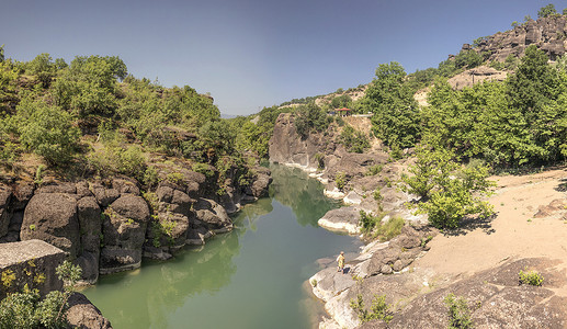 迈泰奥拉全景夏天高清图片