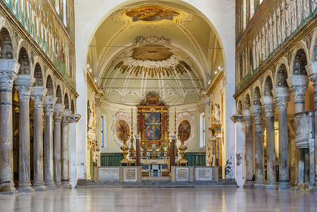 阿波利纳雷意大利拉文纳的Basilica 意大利背景