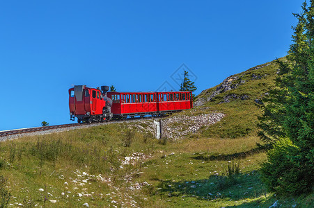 奥地利沙弗伯格铁路公司 旅行 航程 山 火车 欧洲高清图片