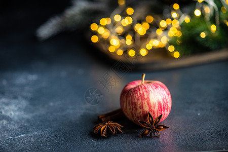 圣诞节节日概念 香料 圣诞装饰 食物 温暖的 苹果背景图片