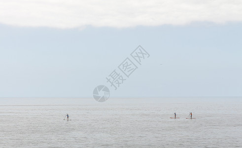 大西洋的划桨冲浪背景图片