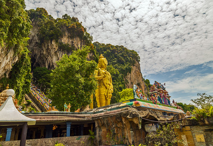 巴那山马来西亚吉隆坡的黑风洞金主 Murugan背景