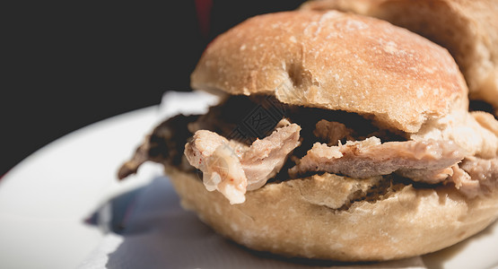 传统葡萄牙猪肉三明治bifana的观感 粮食背景图片