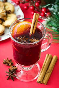 圣诞节红底红酒味葡萄酒 五香的 八角 饮料 冬天高清图片