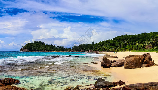 在天堂上拍摄的海滩全景 令人惊叹的高清晰度是 美丽的 百万像素图片