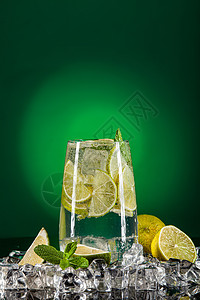 莫西托玻璃杯 莫吉托 柠檬 朗姆酒 草本植物 柠檬水图片