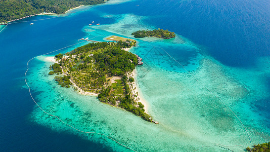 棉兰老岛多于蓝色的水高清图片