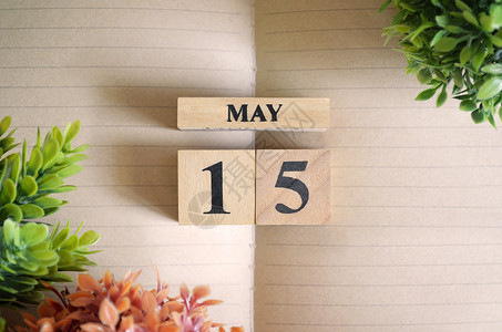 5月15日 爱 笔记本 覆盖 数字 办公室 花 会议 日历背景图片