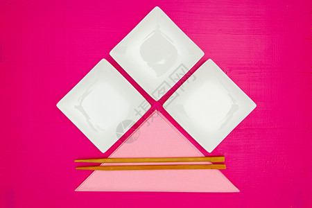 烧烤碗和竹筷子作为寿司食物 餐巾 前夕 装饰风格 环境背景图片